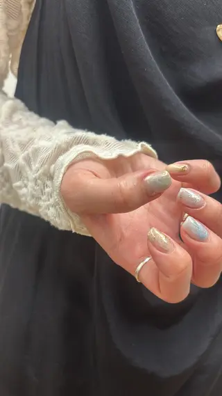 ネイル nailsalon　hue所属・小山 羽奈のネイルデザイン