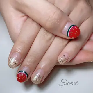 ネイル sweet 仲野陽子のネイルデザイン