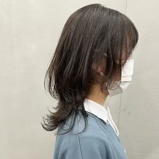 ミディアム 🌱小顔魅せカット 透明感カラー/泉綺のヘアスタイル