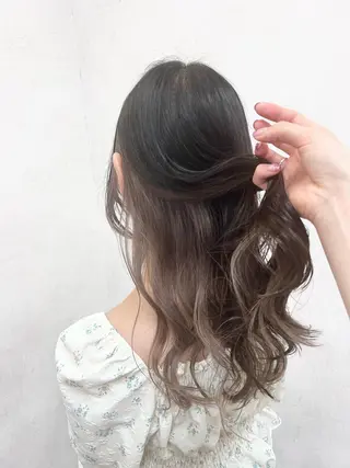 セミロング ブリーチ/髪質改善 shiinaのヘアスタイル