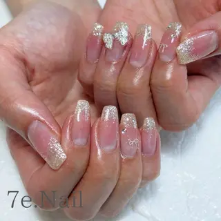 ネイル 7e. Nailのネイルデザイン