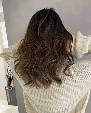 セミロング カラー 【代表】高山 一真のヘアスタイル