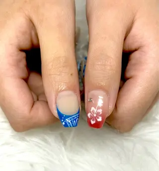 ネイル 🌏AURORA | RiRi🪐のネイルデザイン