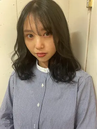 セミロング レイヤーカット/ 透明感カラーmikuのヘアスタイル