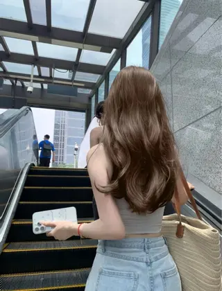 ロング ♡透明感ブラウン♡ sayaka🧸のヘアスタイル