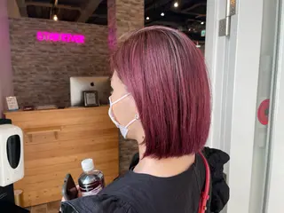 ミディアム SALOWIN心斎橋Suite店所属・ブリーチ毛にもできる 縮毛矯正|鷹司郎のヘアスタイル