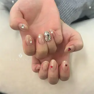 ネイル アトリエ　ミモザ所属・いまむら あかりのネイルデザイン