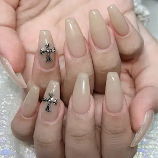 ネイル Queens 榊 まおのネイルデザイン