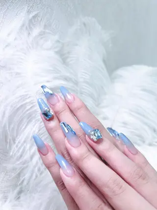 ネイル Ubuntu🎀 ネイルサロン✨のネイルデザイン