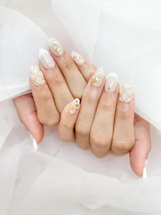 ネイル 五十嵐 美智のネイルデザイン