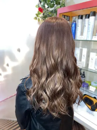 ロング ゆぴ☾‪/推しカラー /ハイトーンのヘアスタイル