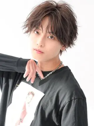 パーマ メンズ ✖️リーアキト LEEAKITO✖️のヘアスタイル