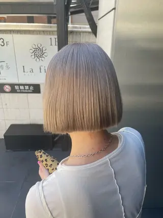 ショート カラー カラーブリーチ特化 石原勇希のヘアスタイル