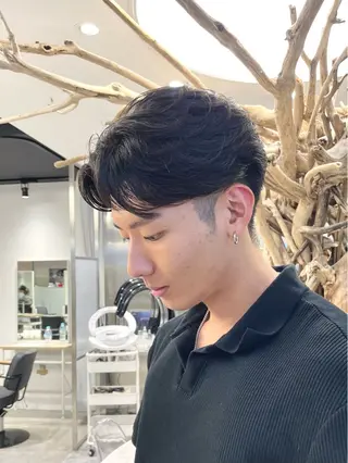 ショート パーマ メンズ カラーモデル⚡️ REONのヘアスタイル