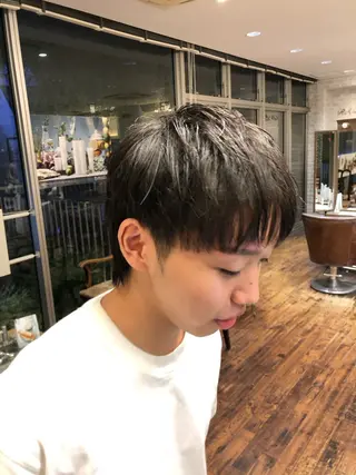 メンズ 韓国メンズヘア シンユウのヘアスタイル