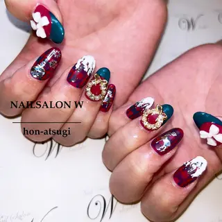 ショート ネイルサロン ダブルのネイルデザイン