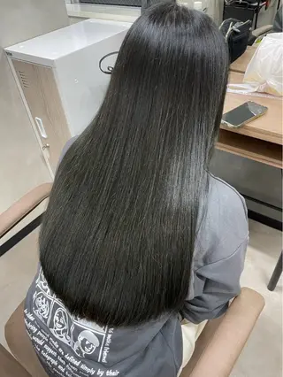TELAHAIR 副店長 YUTOのヘアスタイル