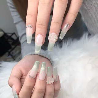 ネイル Lily nails studio所属・Lily nails studioのネイルデザイン