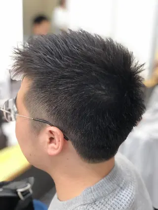 メンズ H by Real meのヘアスタイル