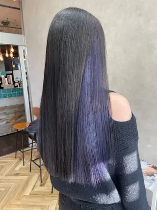 カラー トウダ リリカのヘアスタイル