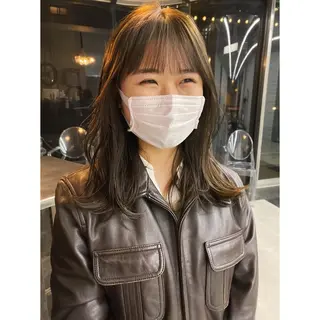 ミディアム カラー Teal所属・大石 沙季のヘアスタイル