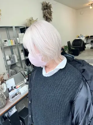 ミディアム 江坂エリア最安値◎ ブリーチ*土田のヘアスタイル