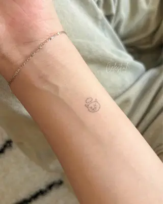 Celestial nailのネイルデザイン