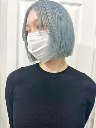 ショート カラー kai .のヘアスタイル