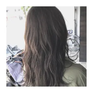 セミロング カラー 小國 綾かのヘアスタイル