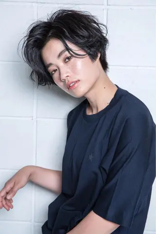 ショート 内田 敦士のヘアスタイル