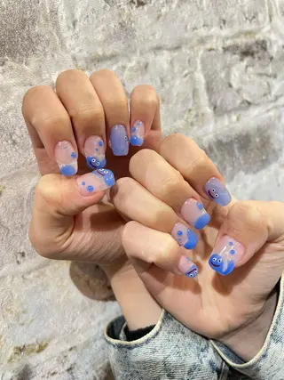 ネイル Revia所属・Revia おおだちあやなのネイルデザイン