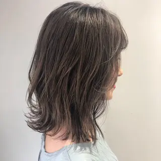 ミディアム カラー GLROW haruhiのヘアスタイル