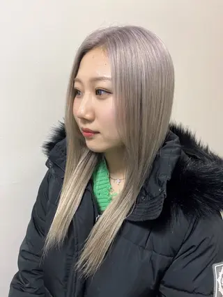 セミロング カラー YUNA🍒 暖色カラーのヘアスタイル