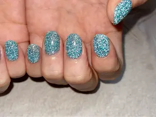 ネイル ネイルサロンフォーユー所属・宮 すずかのネイルデザイン