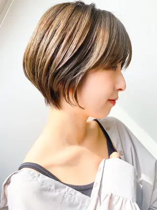 ショート eyesburg W/est所属・ショート 村上のヘアスタイル