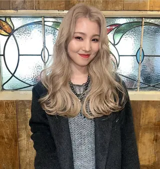 ロング カラー 似合わせカラー💛 rionのヘアスタイル