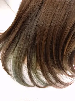 セミロング カラー R ri R takagiのヘアスタイル