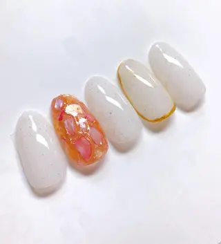 ネイル Bella  totalbeauty所属・Bella 齋藤理奈のネイルデザイン