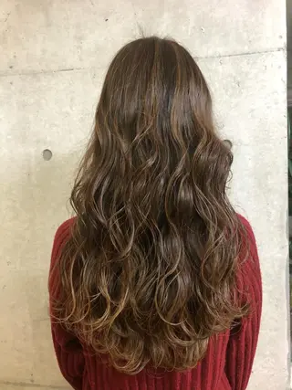 ロング nagisa /縮毛矯正のヘアスタイル