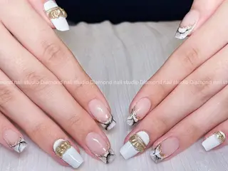 ネイル DIAMOND 💅のネイルデザイン