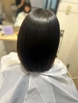 ミディアム 新村 捺のヘアスタイル