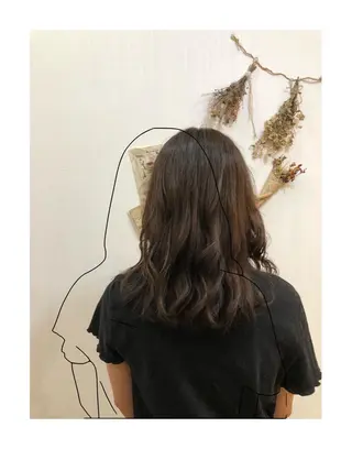 セミロング 🌈ハイトーン/ ワタル🌈のヘアスタイル