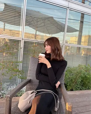 セミロング カラー 莉乃/縮毛矯正/髪質 改善/艶カラーのヘアスタイル