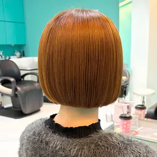 ショート カラー Natsuki🤍 透明感×艶カラー🫧のヘアスタイル