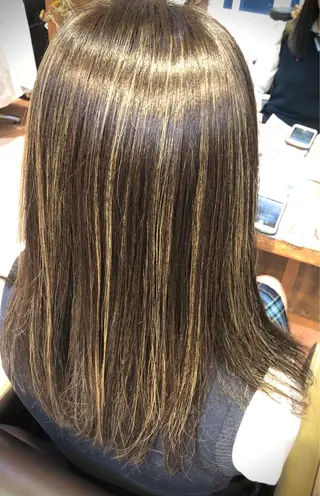 ロング カラー ケアリー所属・✨髪質改善 の匠❗️MASAのヘアスタイル