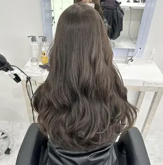 カラー 🤍透明感トレンド 🤍上品ヘア🤍のヘアスタイル