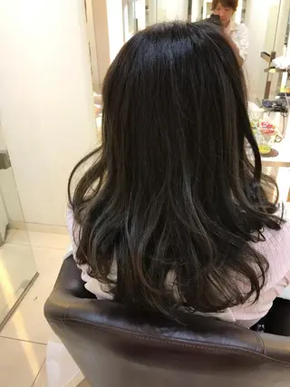 ミディアム セミロング カラー 似合わせ/代表 髪質改善/山田将大のヘアスタイル