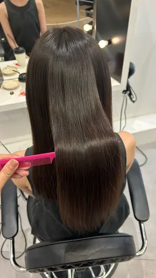 ロング みゆき/透明感カラー /カラー特化のヘアスタイル