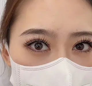 マツエク・マツパ 内山 みかのマツエク・マツパデザイン
