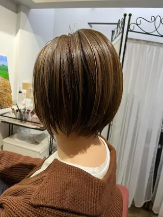 ショート カラー 代表　土屋ヒロユキ ショートカットのヘアスタイル